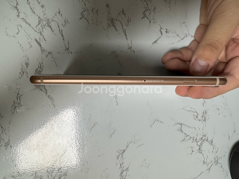 아이폰 8 플러스 골드 64GB--3