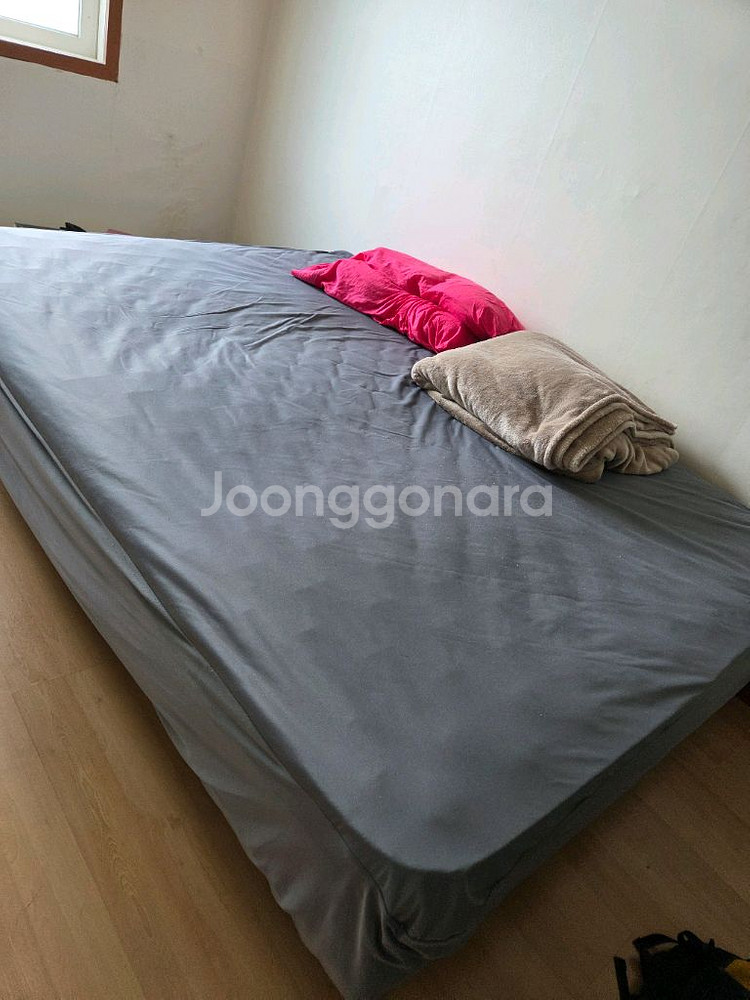 퀸사이즈 필로우탑 매트리스 + 숨쉬는 침대깔판 마산--0