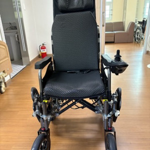 전동차 접이식 휠체어 노약자 노인용