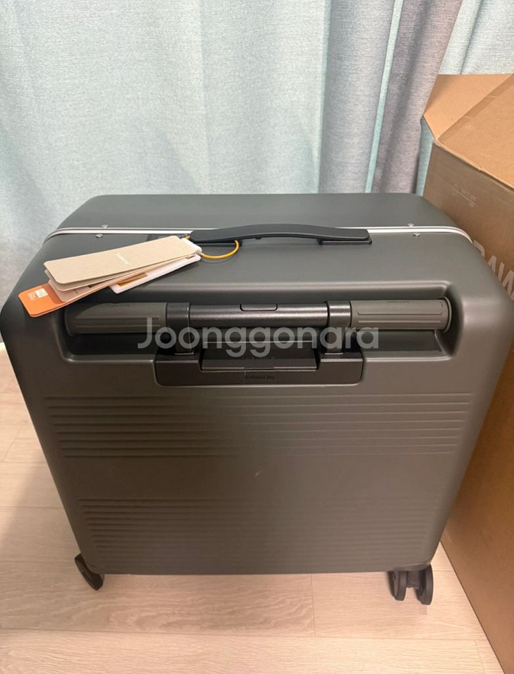 로우로우 트렁크 20인치 84L 캐리어--0