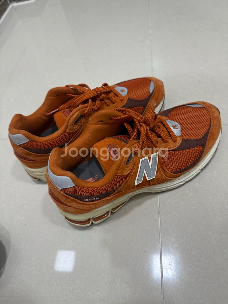 뉴발란스 2002r--0