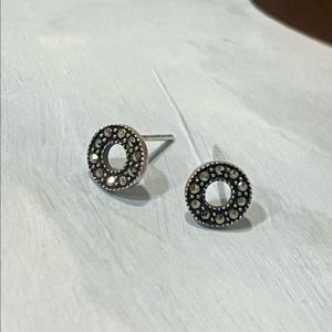 (반값택배무배)마카사이트 실버 925 은 귀걸이