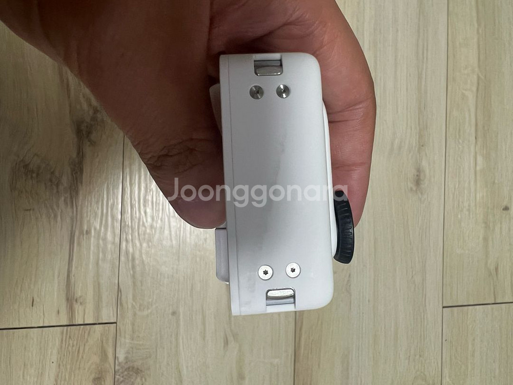 인스타 360 GO 3S (64GB)--2