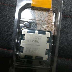 AMD 라이젠 9600x 팝니다.