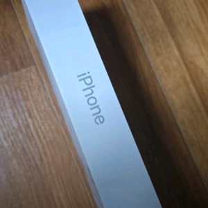 아이폰 16프로맥스 512GB 자급제 화이트색상 미개봉