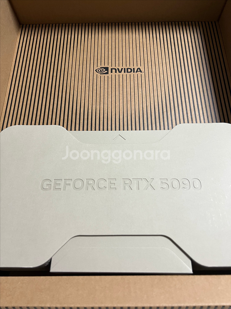 (S급/국내정품) 엔비디아 지포스 RTX 5090 FE--0