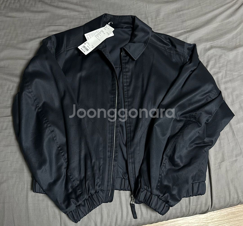 유니클로 집업쇼트블루종 블랙 M 새상품--2