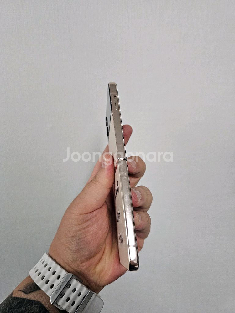 갤럭시z플립4 512G(화면멍)(기능이상무)--3