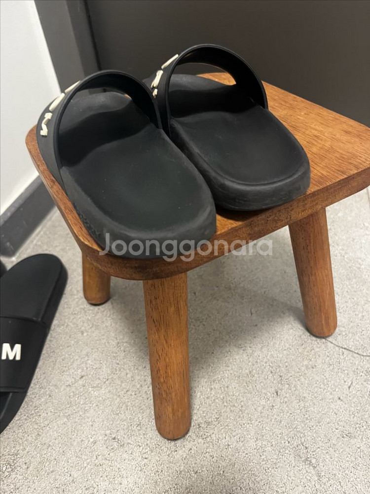 (정품)버버리 킹덤 슬리퍼 40/32 일괄--3