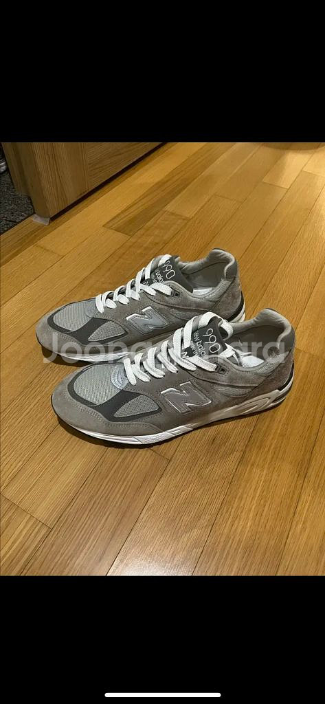 뉴발란스 990v2--2