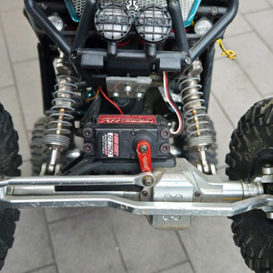 액시얼 락레이서 팝니다