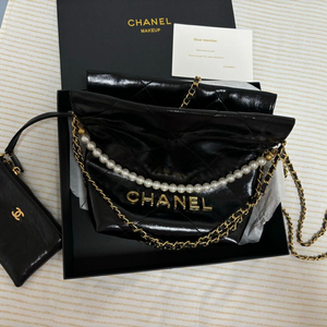 <새상품> 샤넬 뷰티 메이크업라인 크로스백