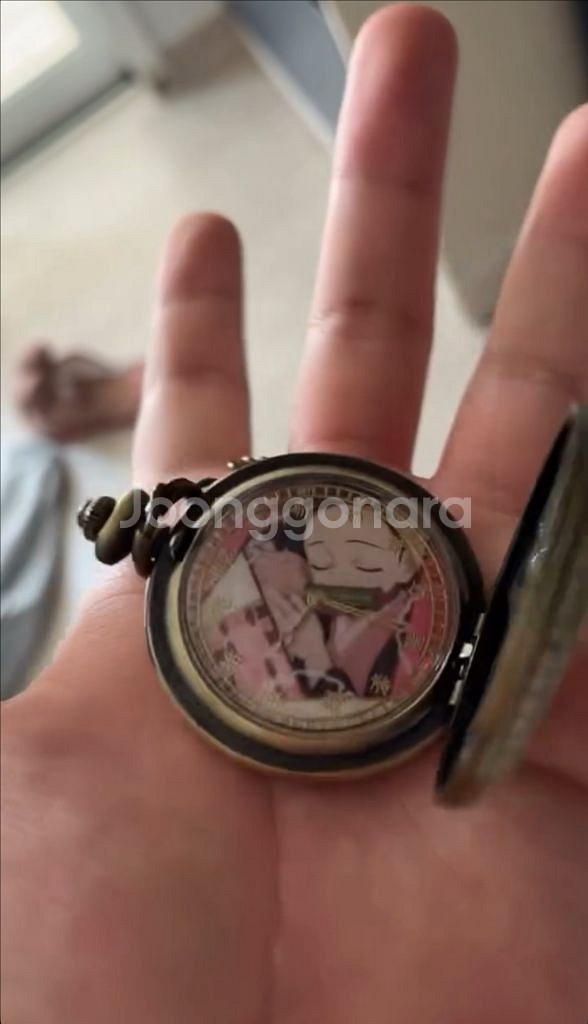 네즈코 한정판 회중시계 자세한건 연락해주세요--0
