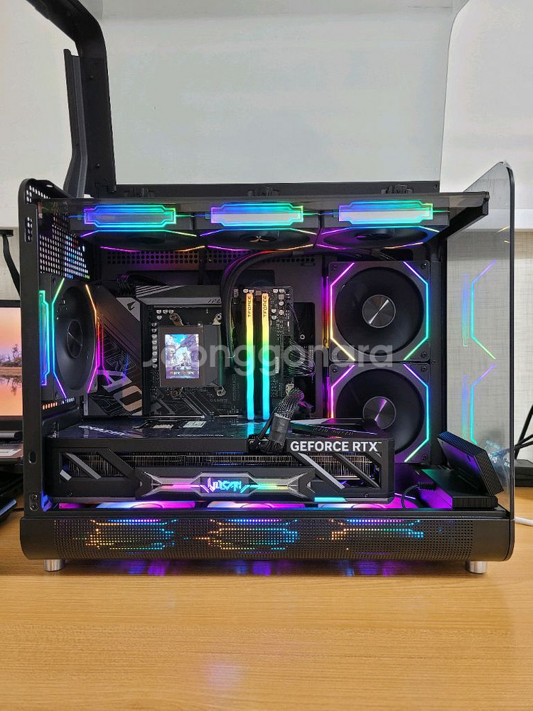 프리미엄 LCD 9800X3D 반본체--4