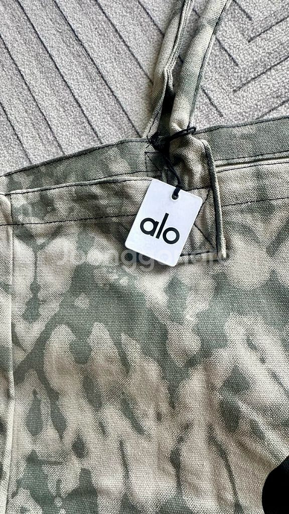 새상품)Alo 요가 Grey Tie Dye 토트백 꾸안--6