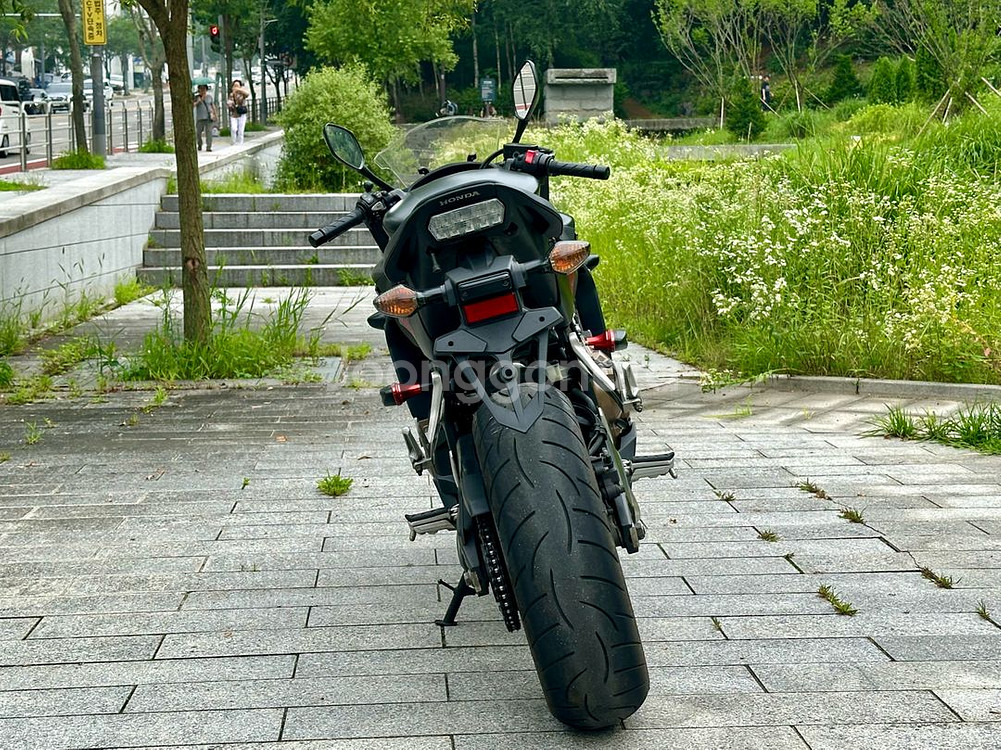 17CBR650F abs--4
