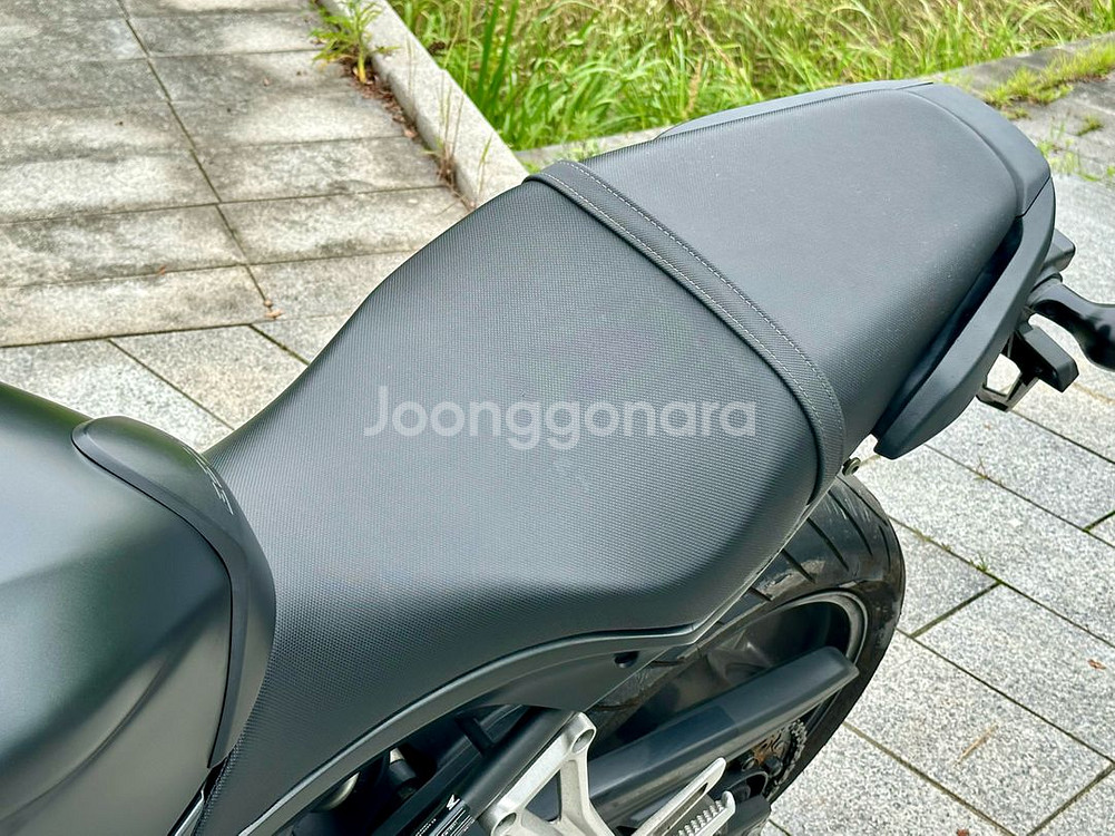 17CBR650F abs--7