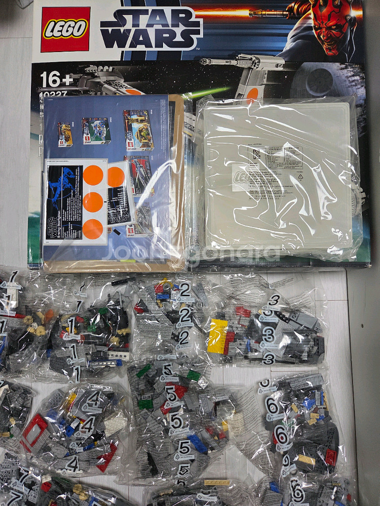 레고 10227 스타워즈 B-WING NIB--0