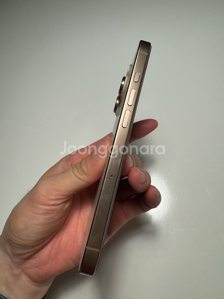 아이폰16프로 256gb + 케이스티파이 케이스--3