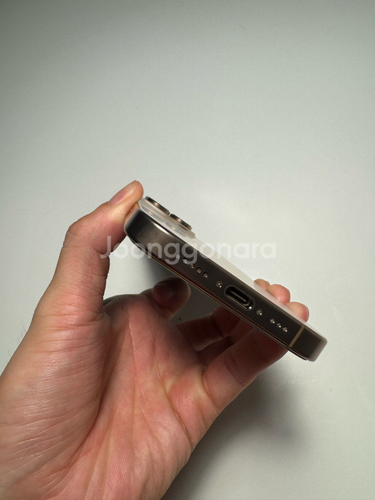 아이폰16프로 256gb + 케이스티파이 케이스--4