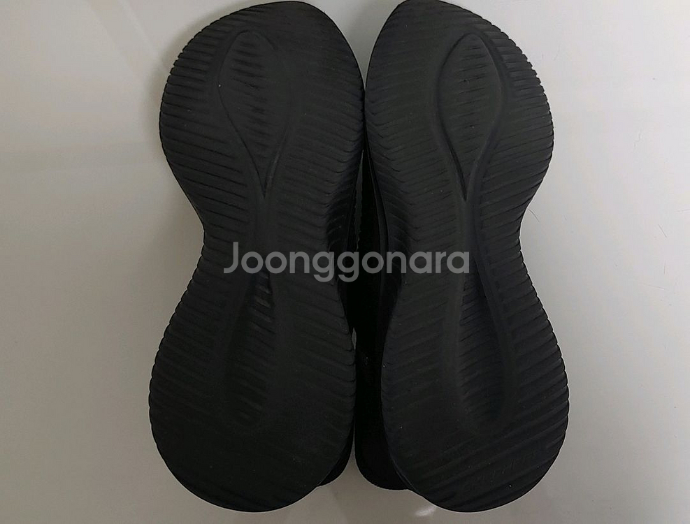 스케쳐스 울트라플렉스 슬립인스 3.0 250--1