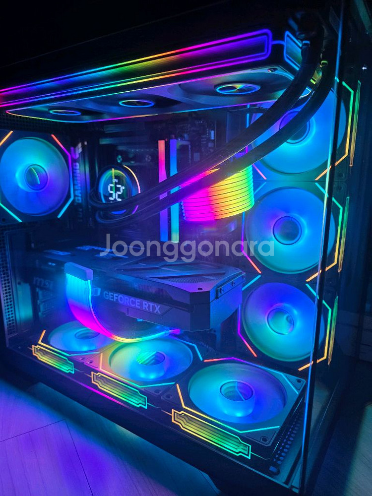 9800x3d rtx5070ti 본체 팝니다--1