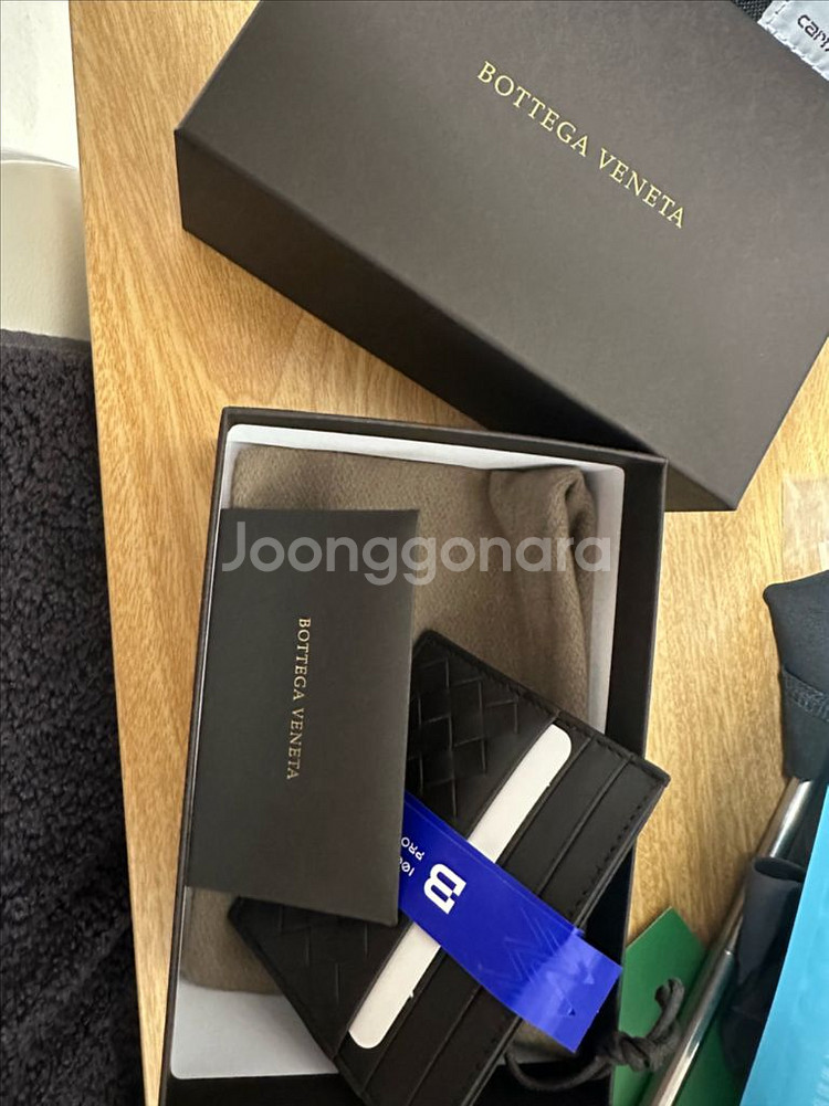 보테가베네타 인트레치아토 카드 지갑--8