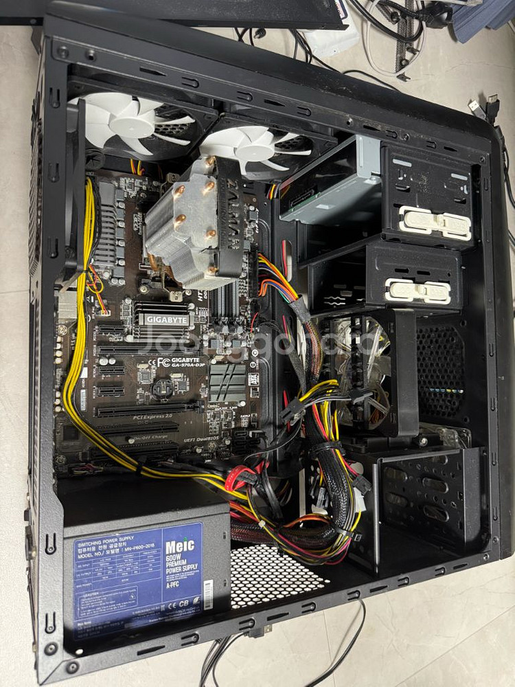 1060 컴터 메인보드 고장 부품용 팝니다--4