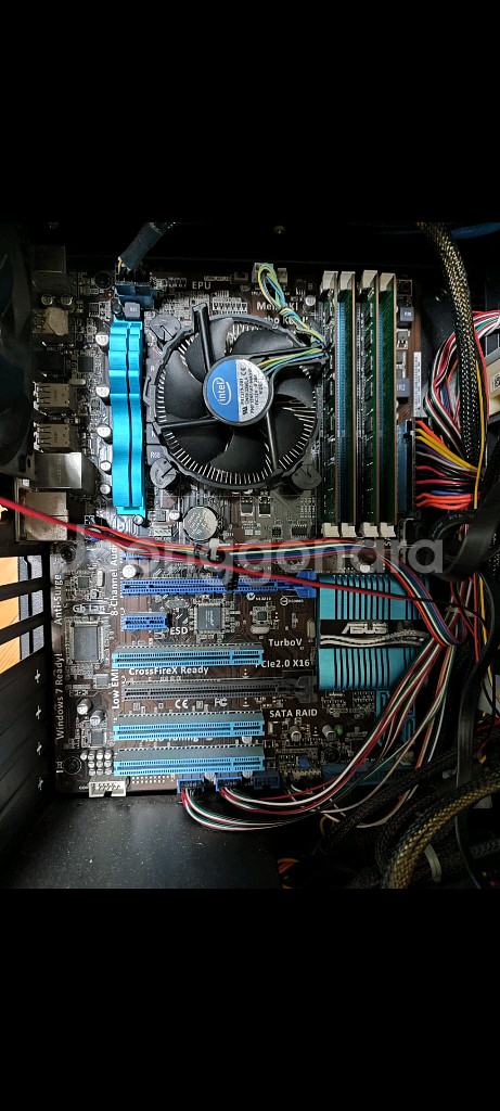 컴퓨터 부품 각개 판매 (i5-2500, P8H67,--0