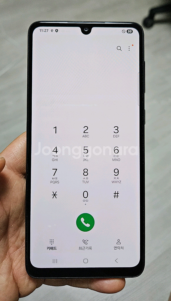 갤럭시 A33 블랙 128GB 싸게 팝니다.--1