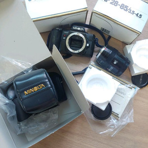 미놀타 A7000바디 박스셑,렌즈서비스