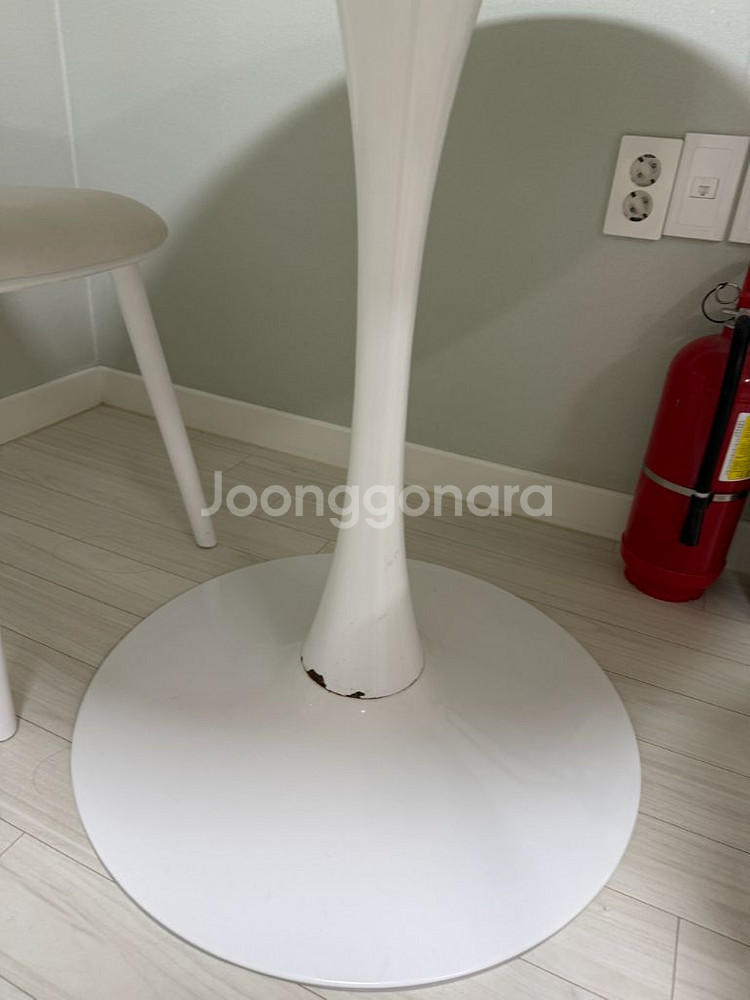 원탁 + 의자3개 탁자 원형탁자--5
