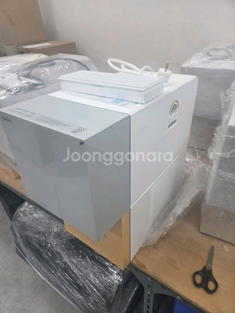 큐밍 딜라이트 얼음냉온정수기 새상품입니다--3