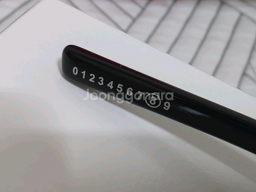 마르지엘라 x 젠틀몬스터 MM210--5