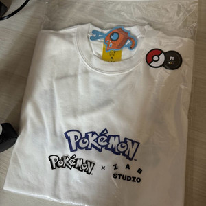아이앱스튜디오 포켓몬 피카츄 티셔츠 M