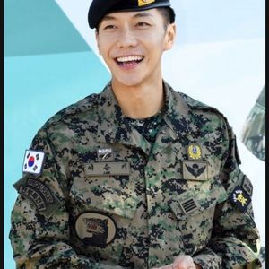 특전사 군복 바지 구매합니다