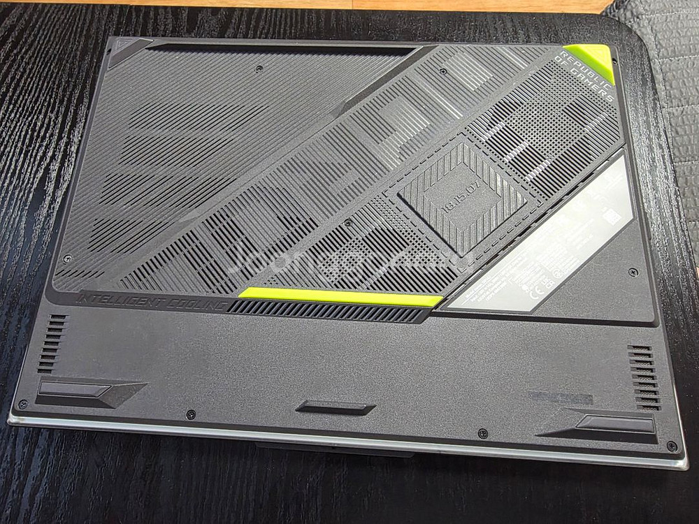ASUS ROG STRIX G16 게이밍 노트북 팝니다--7