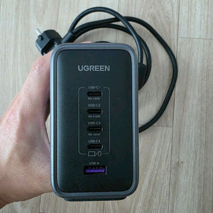 ugreen 300w 충전기 팝니다