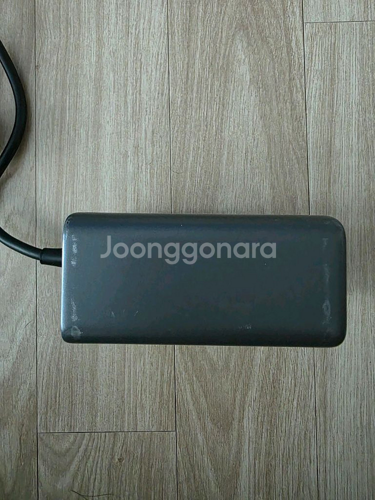 ugreen 300w 충전기 팝니다--3