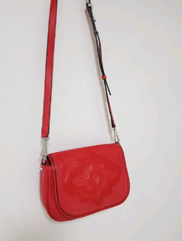 오야니 크로스백 ㅡ 거의 새것--2