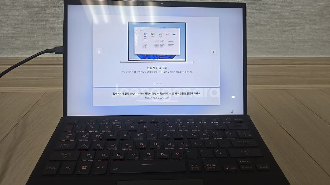 Asus Rog Flow Z13 GZ301ZE--9