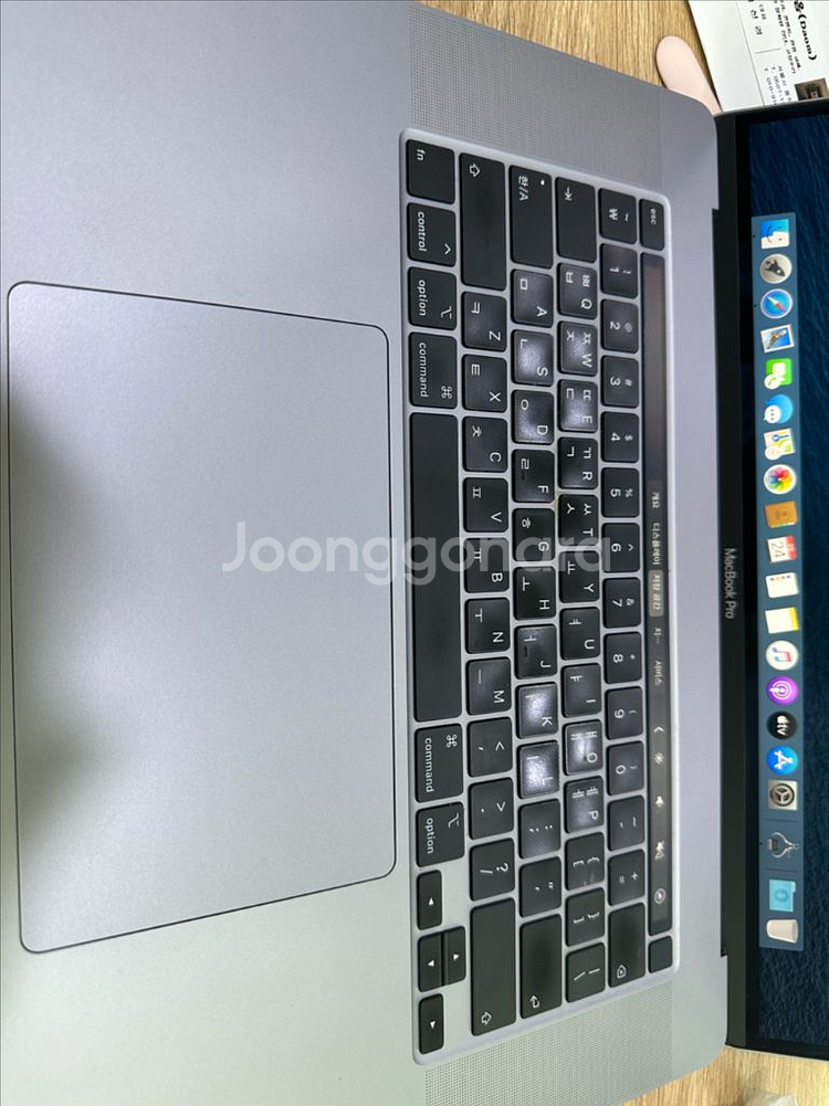 2019년형 맥북프로16인치 스페이스그레이--6