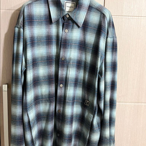 우영미 22fw 블루 스트라이프 셔츠 46사이즈