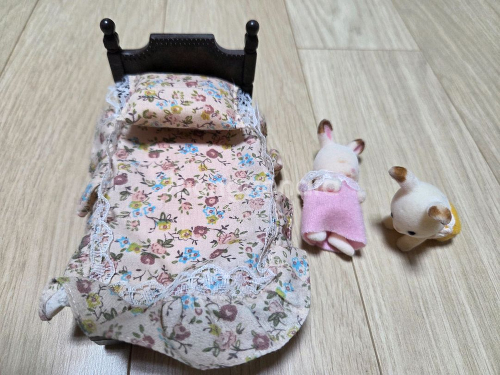 실바니안 우편함이 있는 이층집 풀세트--3