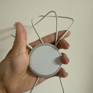 애플 MagSafe 충전기