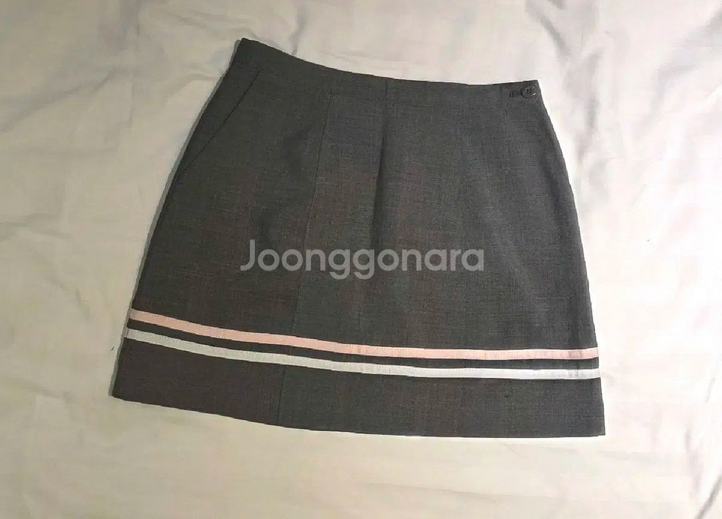 최종 가격 !! 짧은 교복치마 팔아요 !!(68사이즈)--8