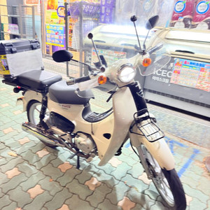 혼다 슈퍼커브 2021년식