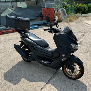 야마하 nmax125 23년 abs 짧은키로수 팝니다
