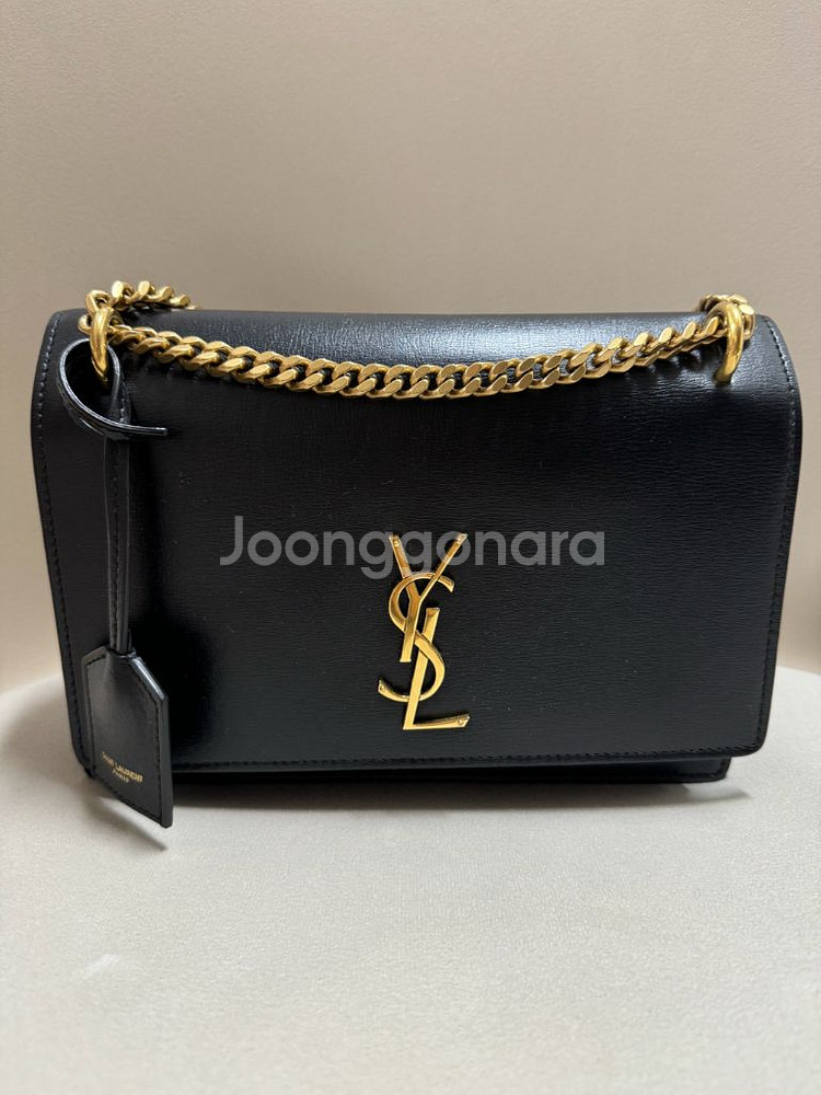 입생로랑 선셋백 미디움 골드체인--1