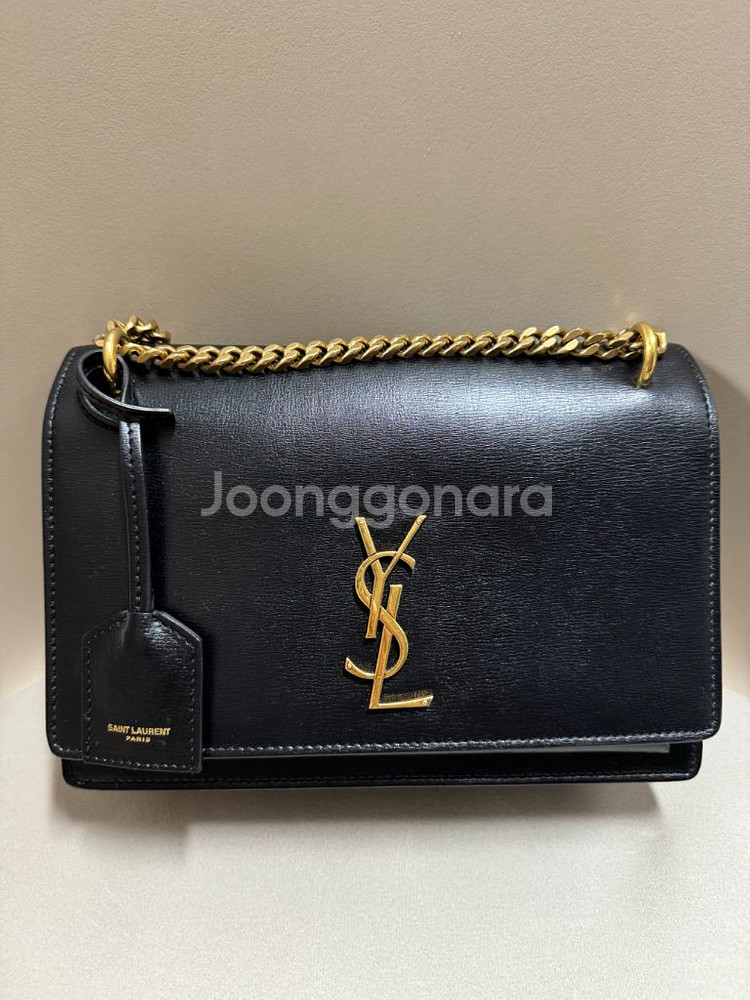 입생로랑 선셋백 미디움 골드체인--0